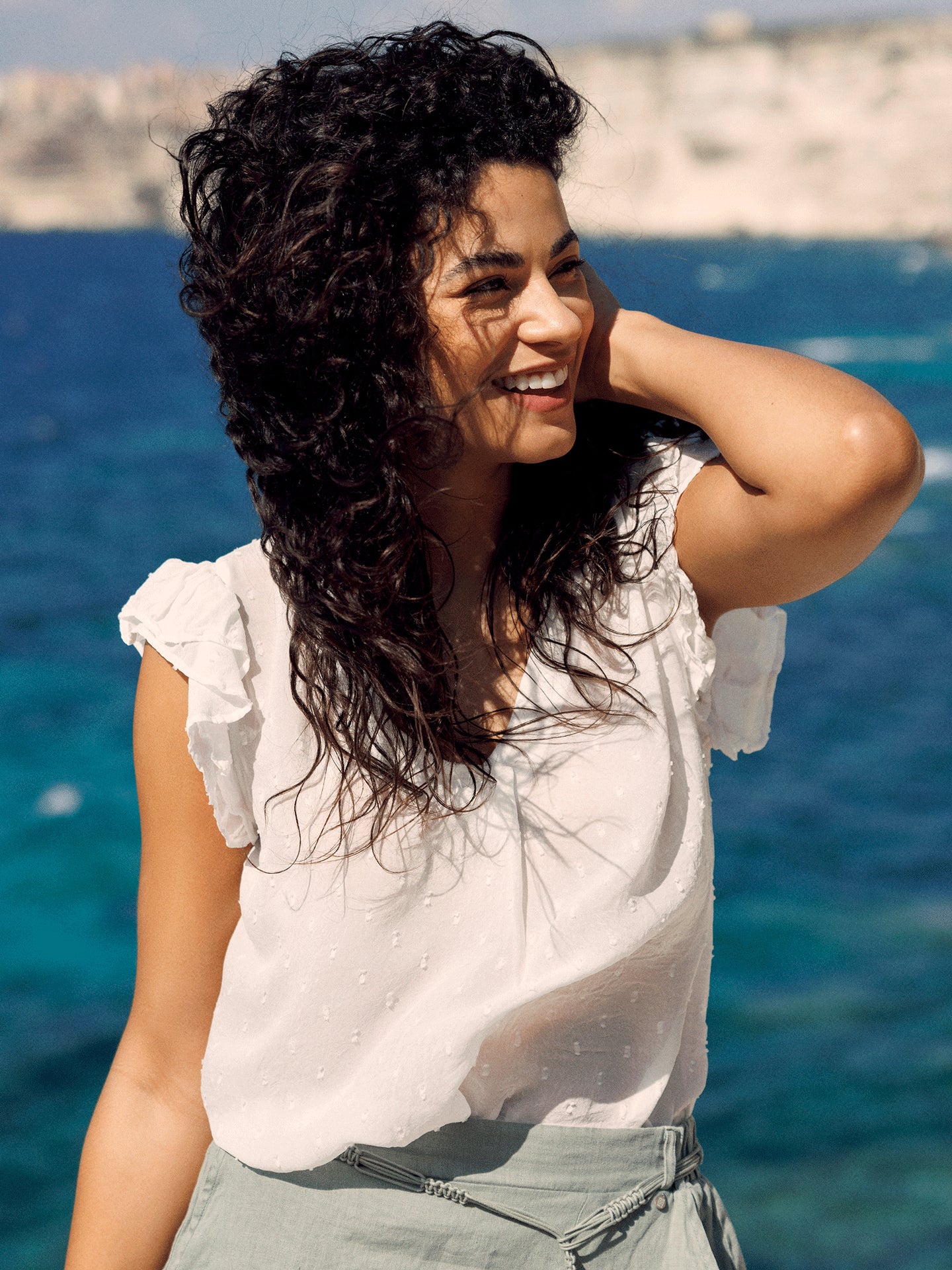 blouse avec détails à volants
