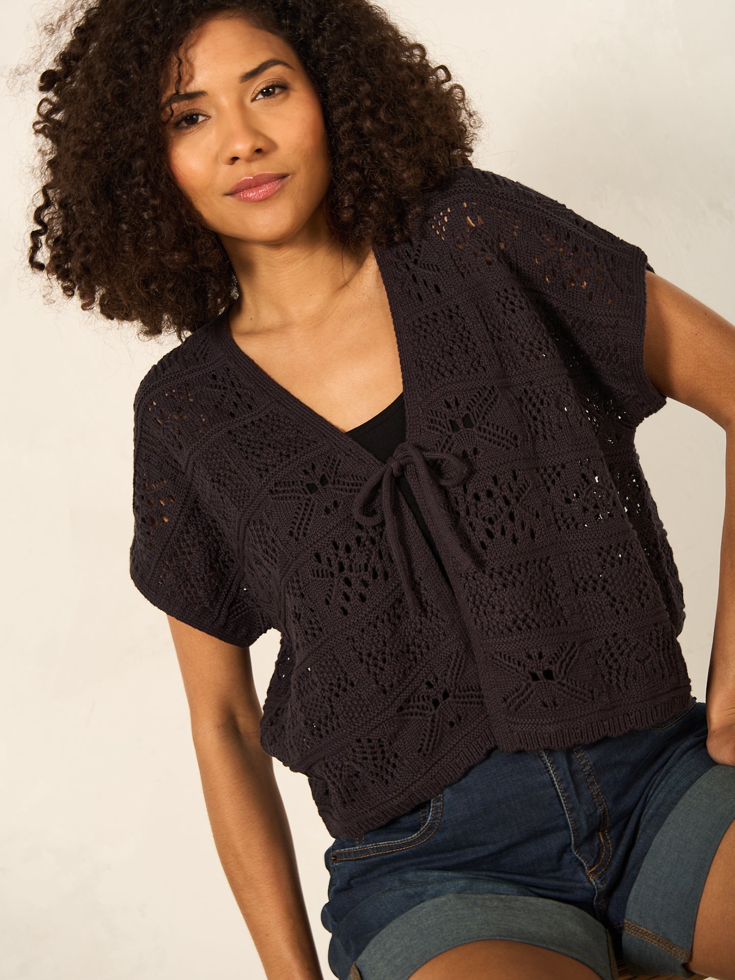 Strickjacke mit V-Ausschnitt
