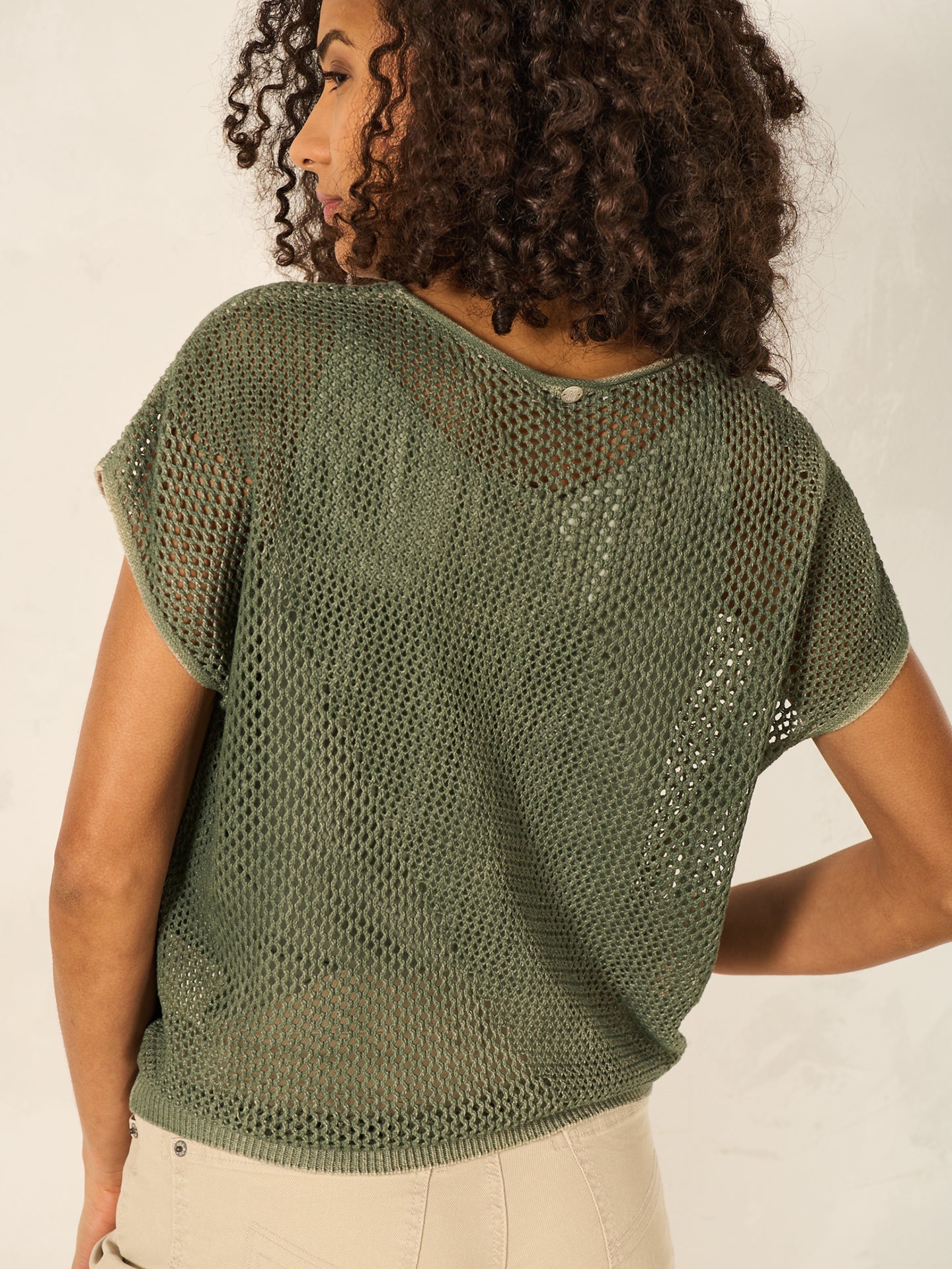 Pullover locker gestrickt