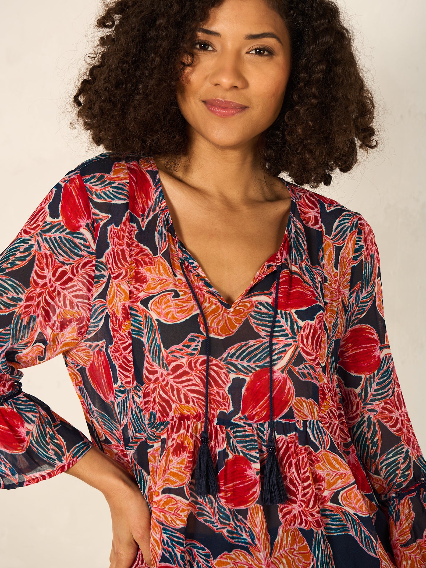 Bluse mit Rüschendetail