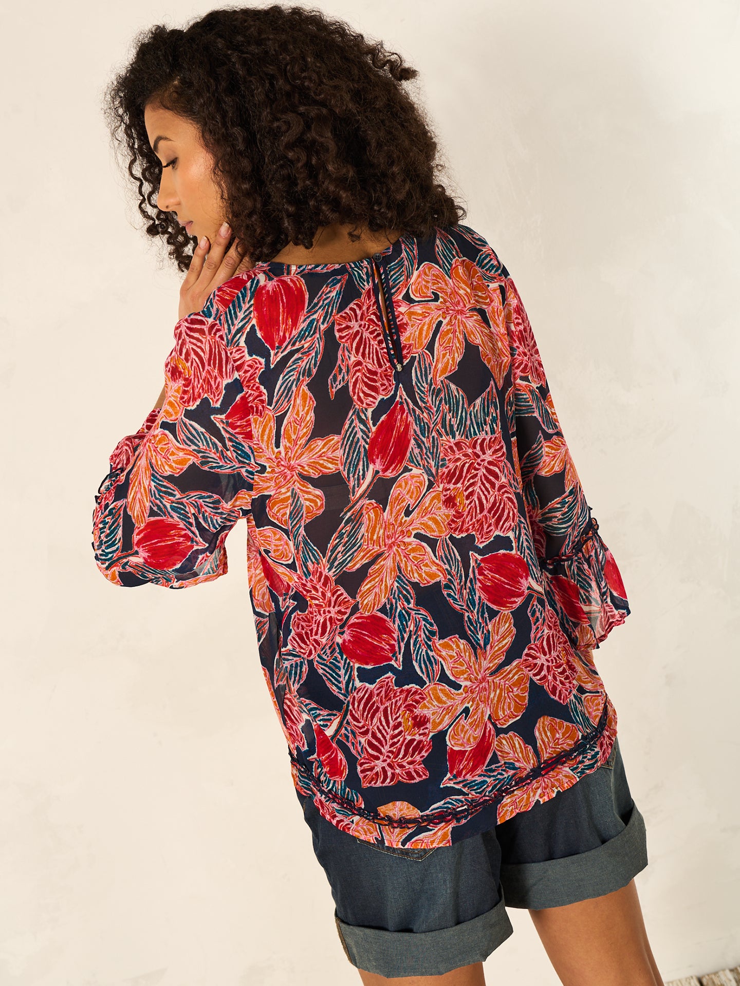 Bluse mit Rüschendetail