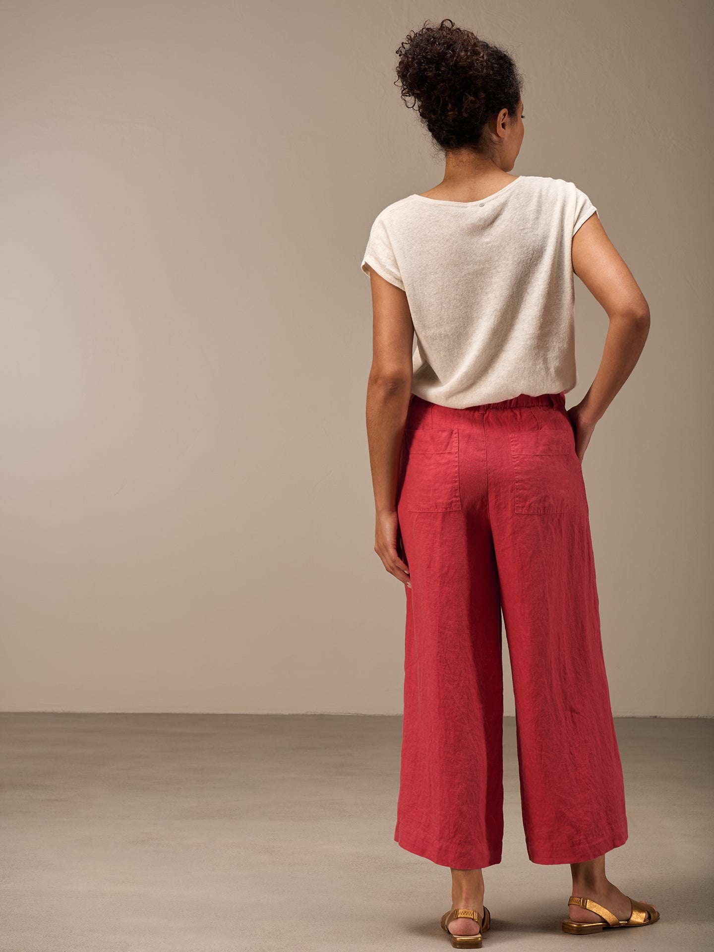Pantaloni in lino
