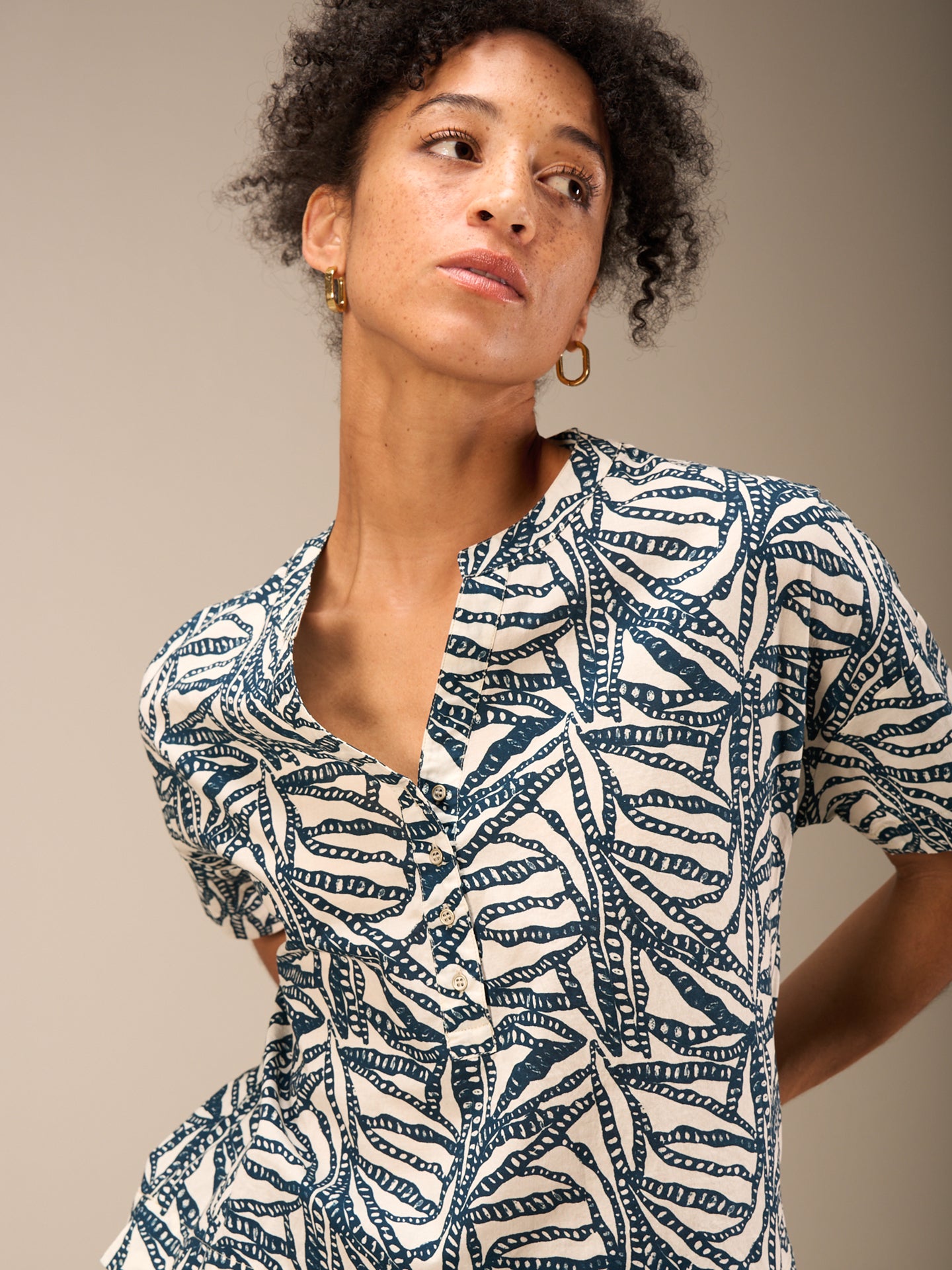 chemise à manches courtes