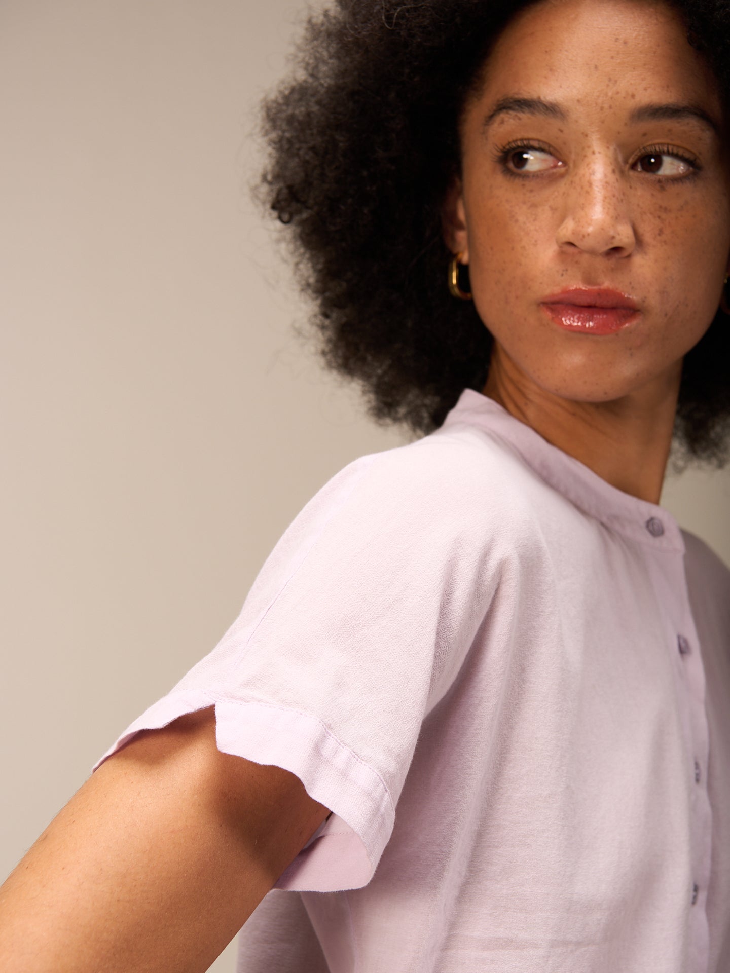 Blusa a maniche corte