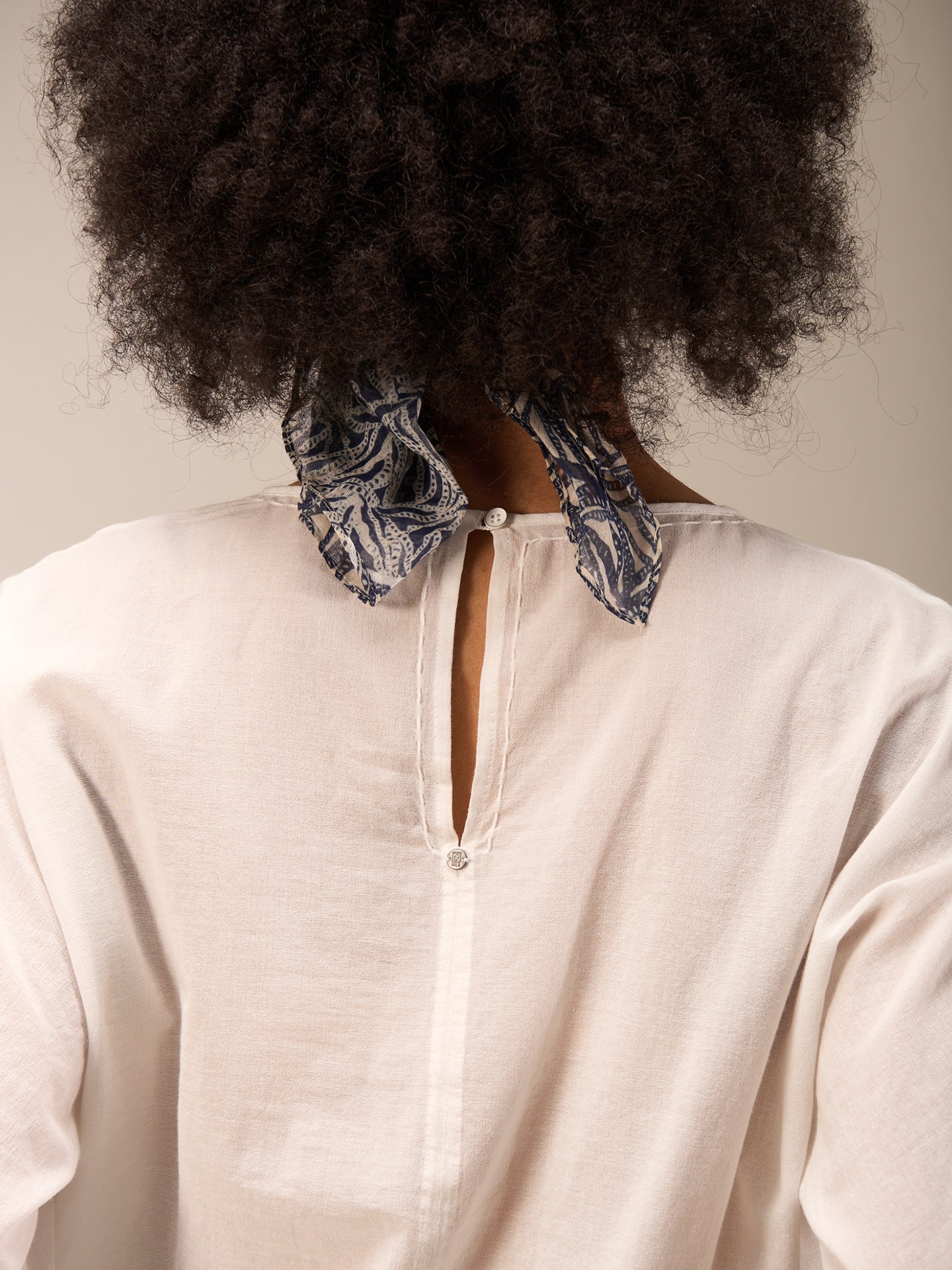 Round-neck blouse