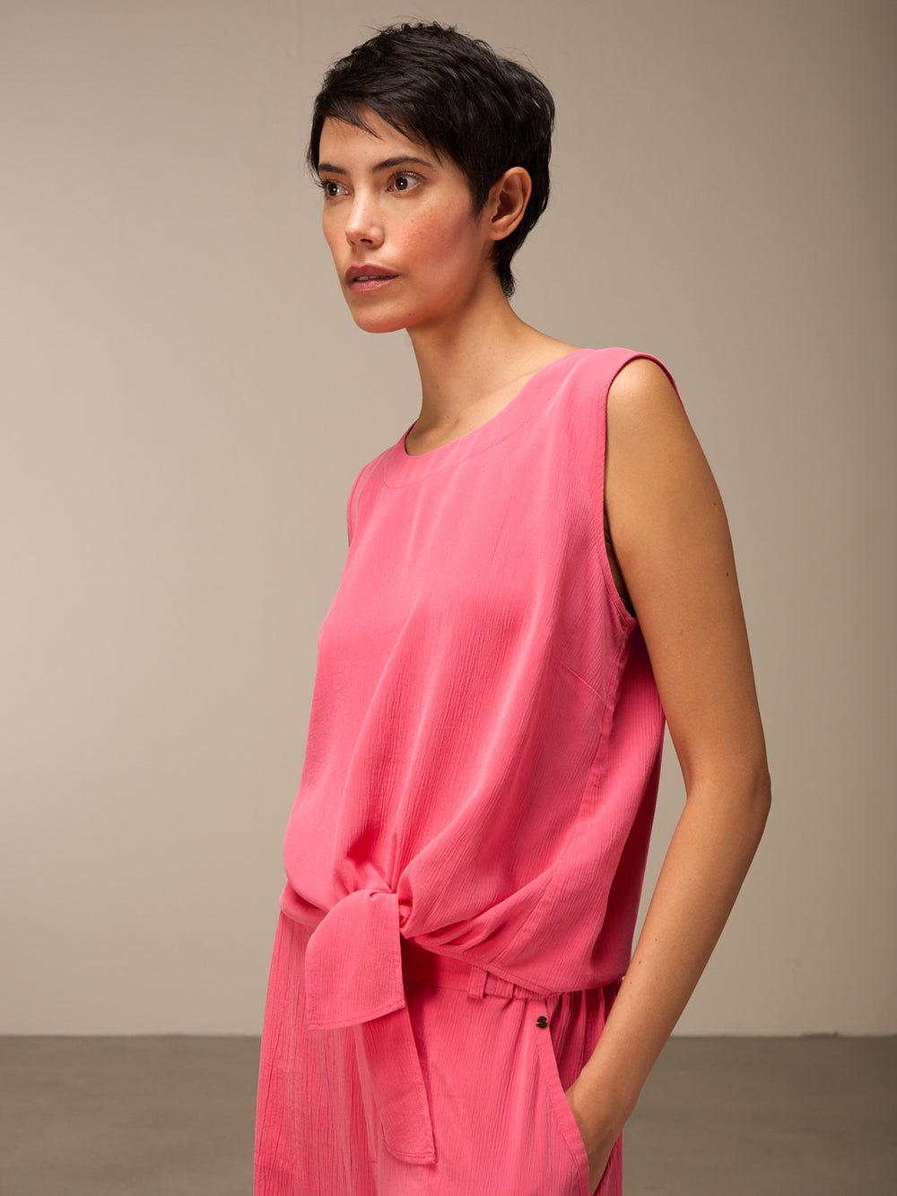 Blusa con nodi
