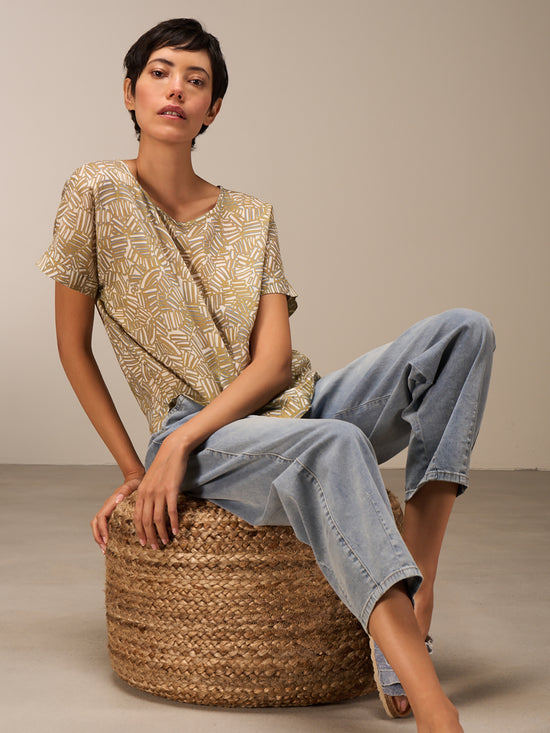Bluse mit Rundhals