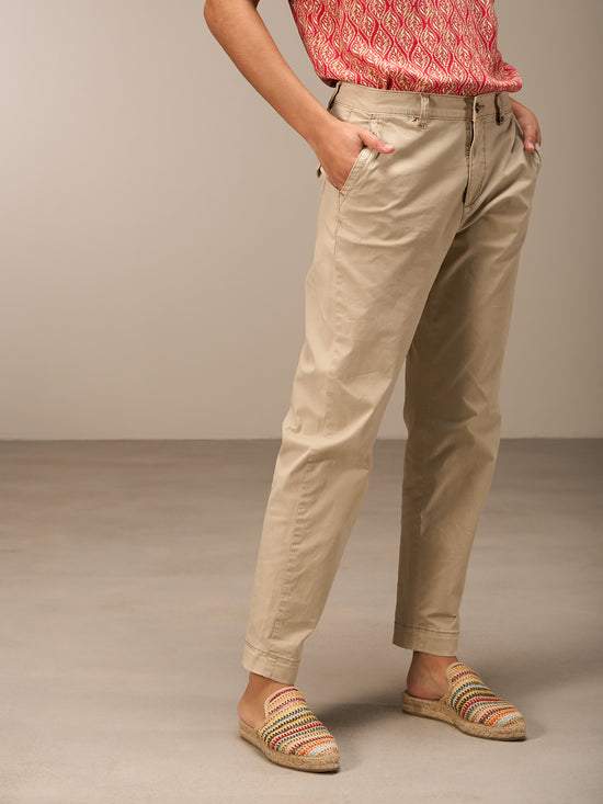 Chinos