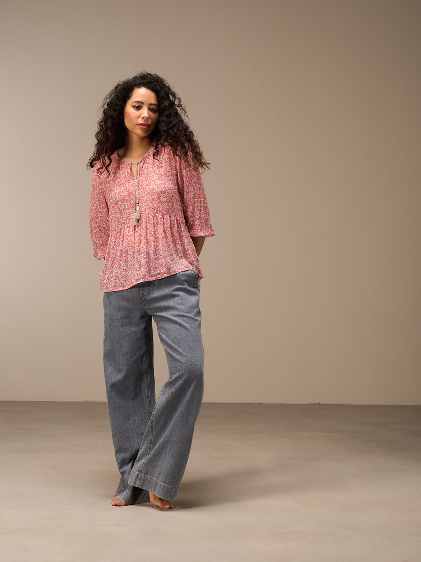 Blouse with flounce