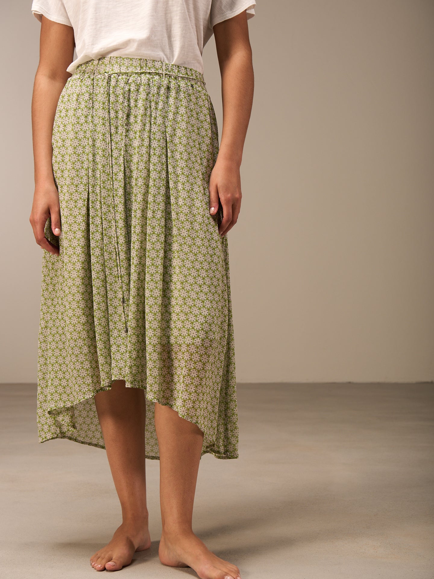 Rock mit elastischem Bund