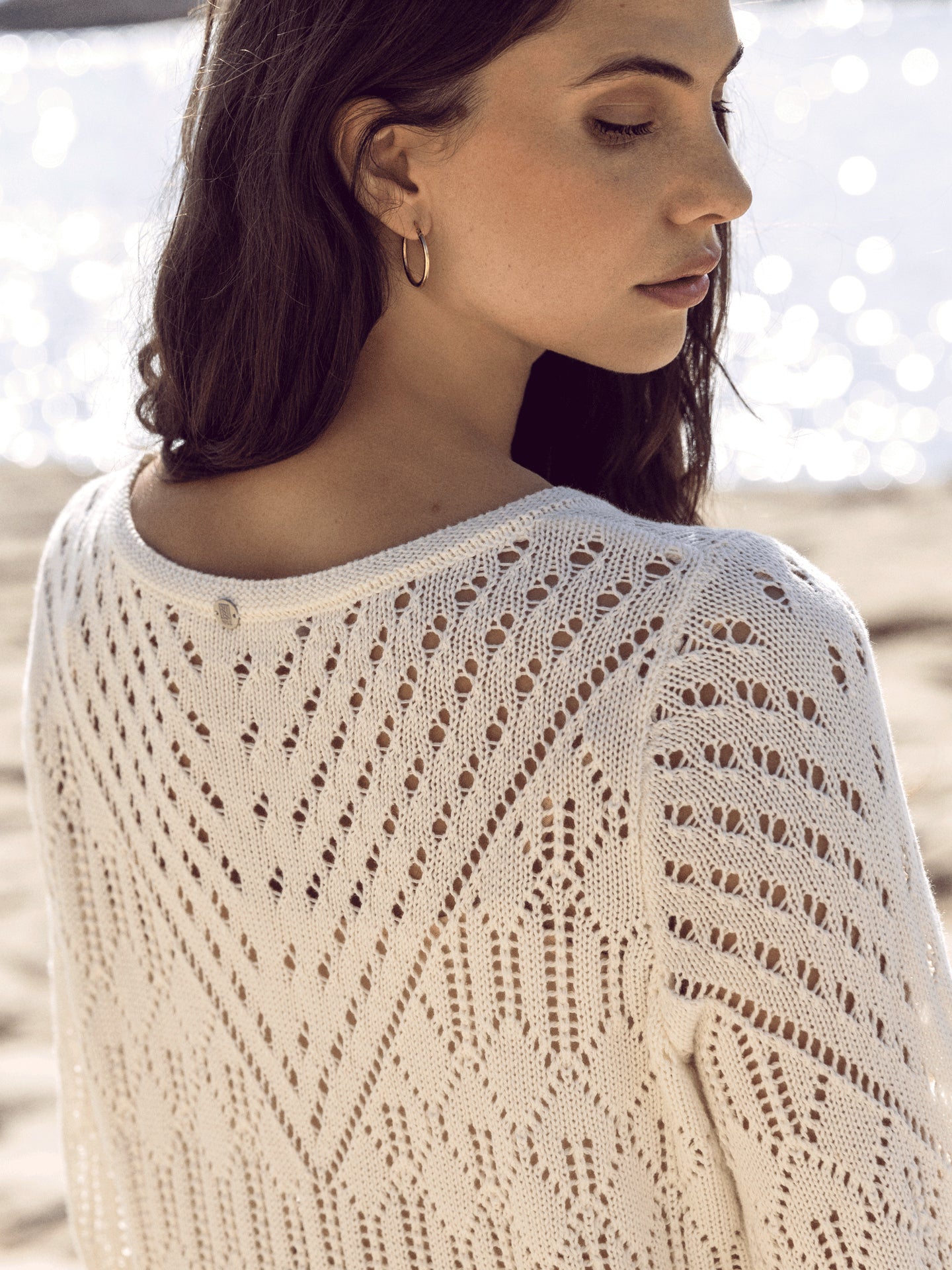 pull en mailles ajourée