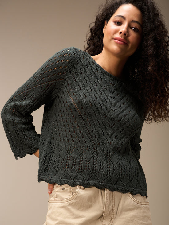 Loose-knit sweater