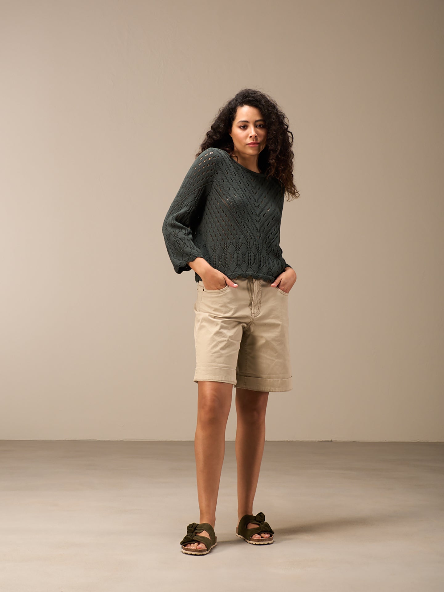 pull en mailles ajourée