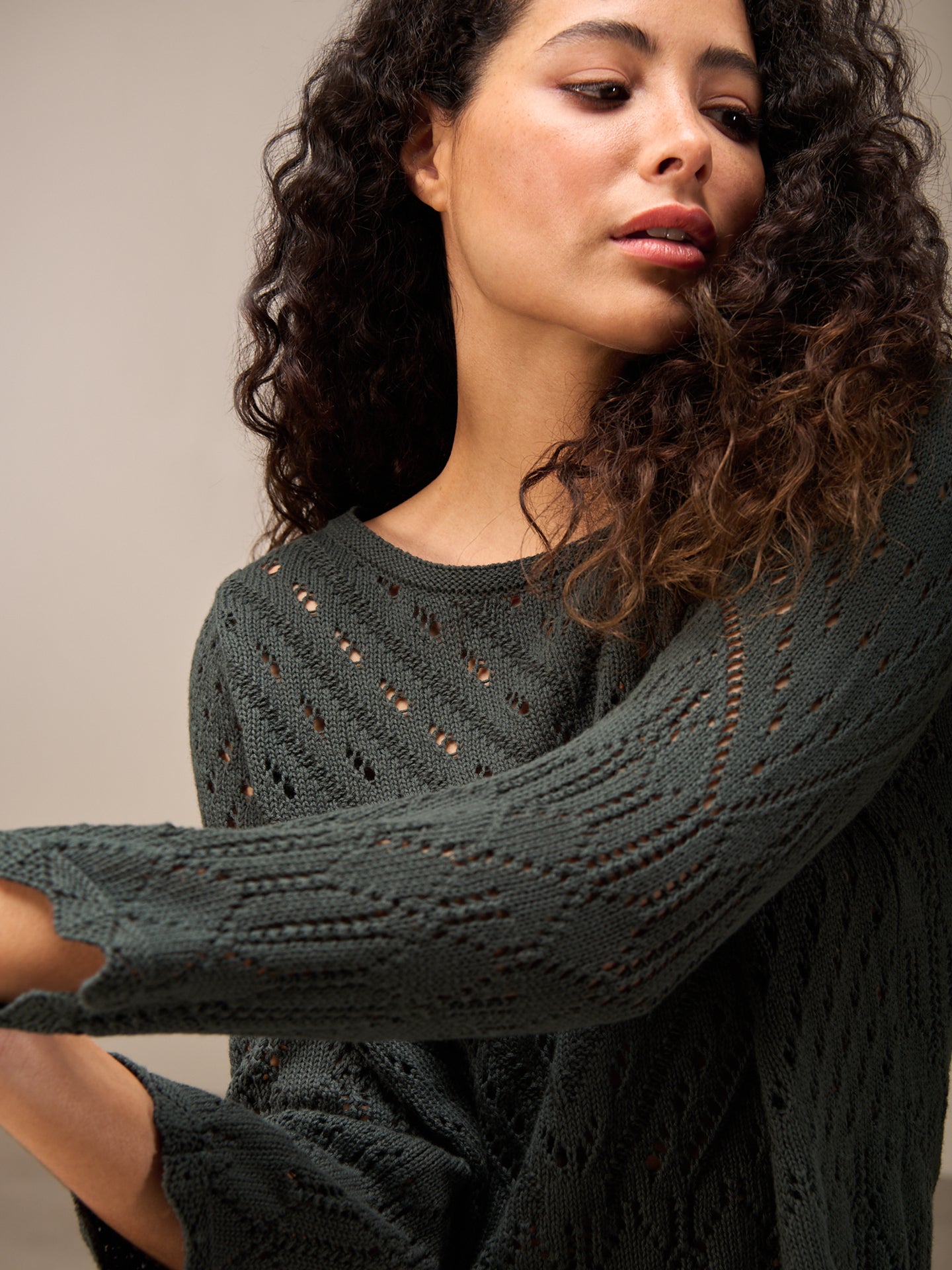 pull en mailles ajourée