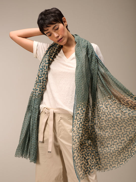 Printed scarf
