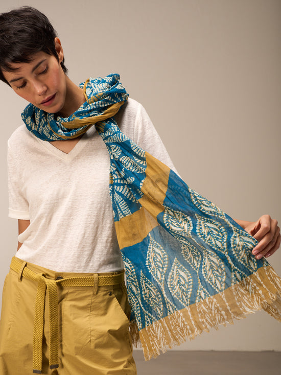Printed scarf