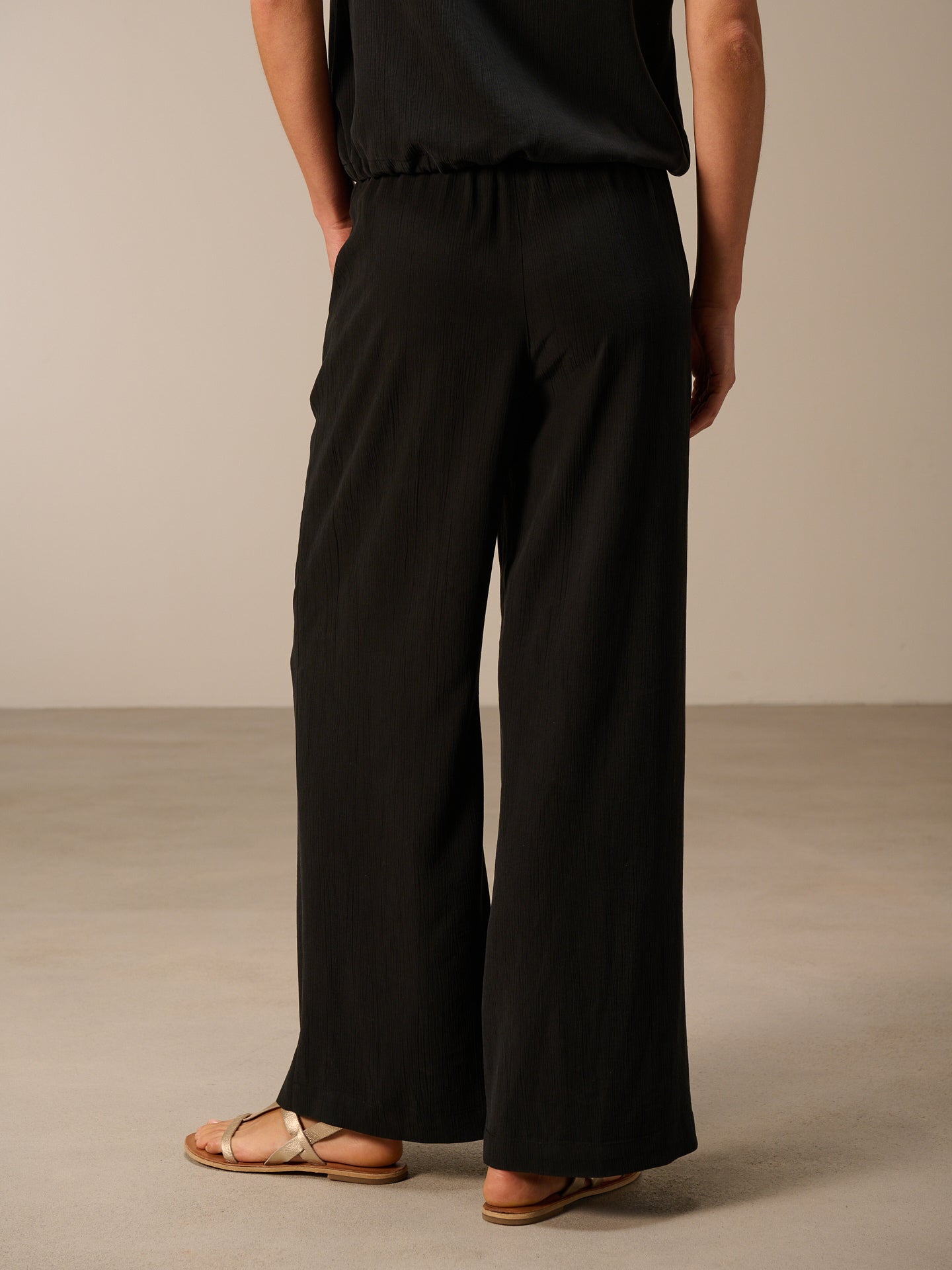 Hose mit weitem Bein