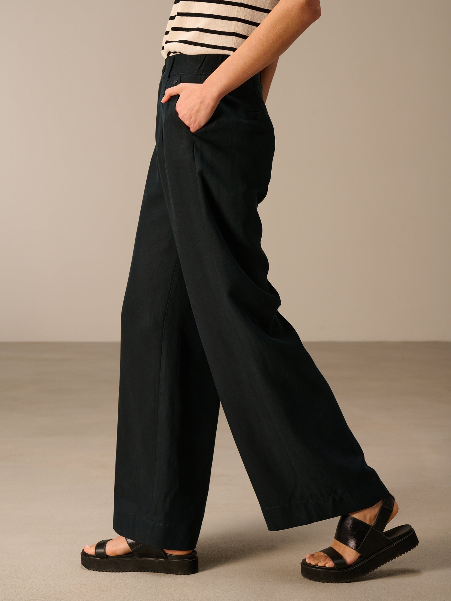 Pantaloni wide leg