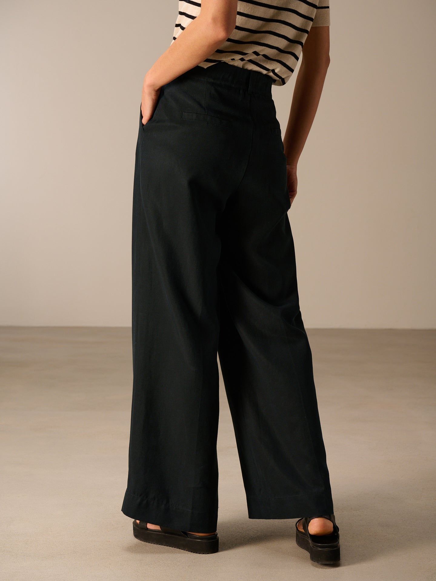 Pantaloni wide leg
