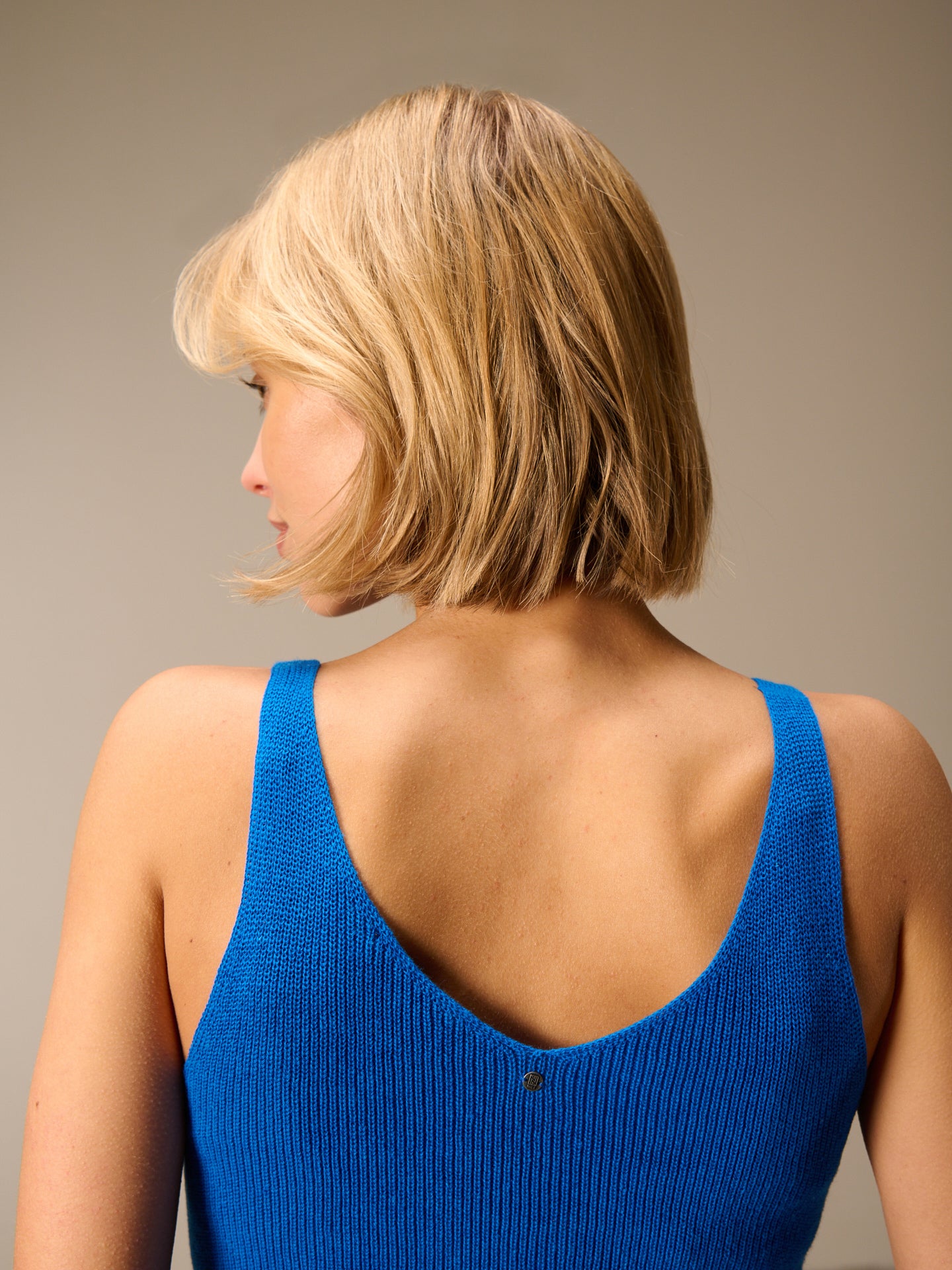 Top mit V-Ausschnitt