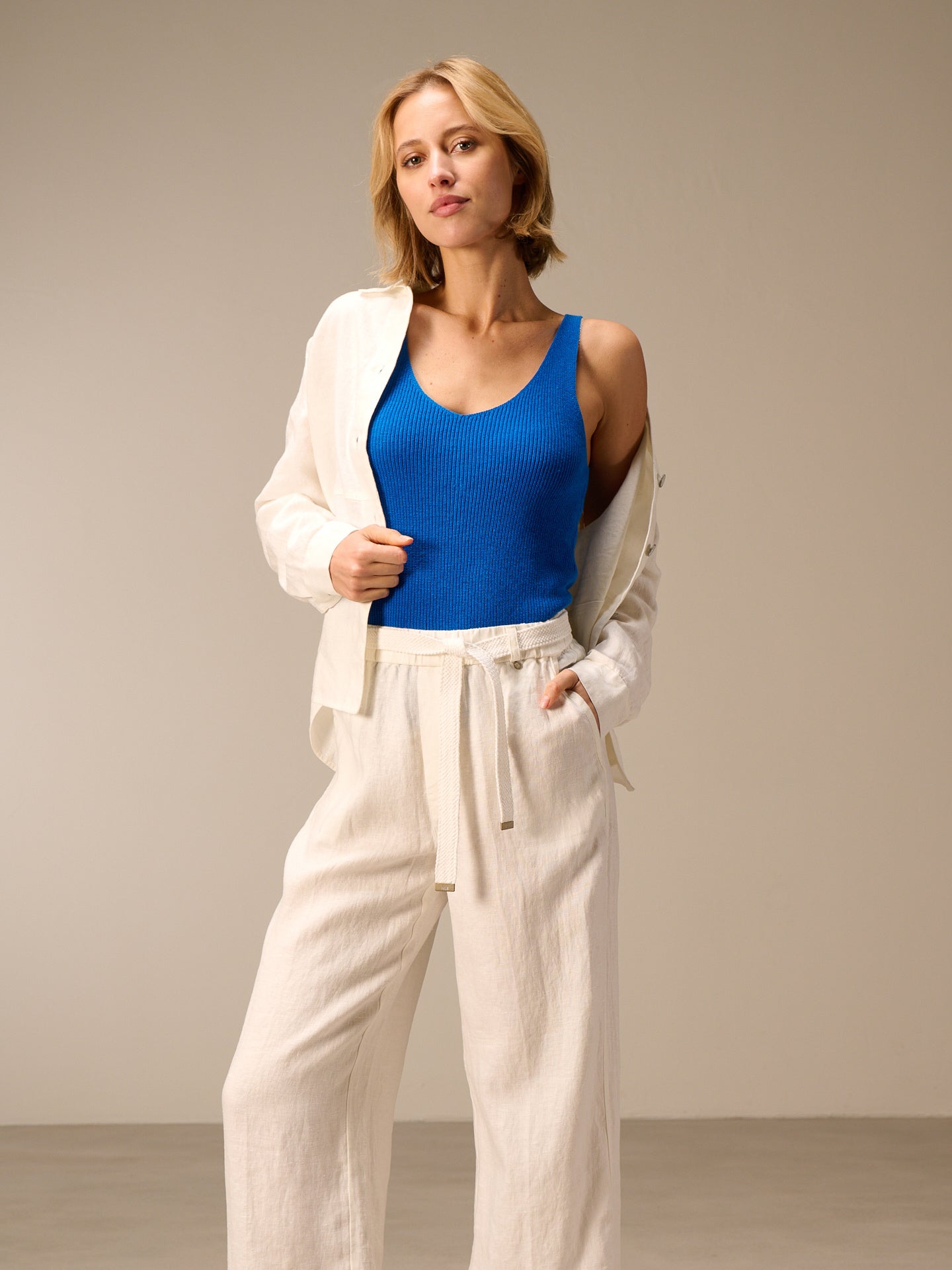 Top mit V-Ausschnitt