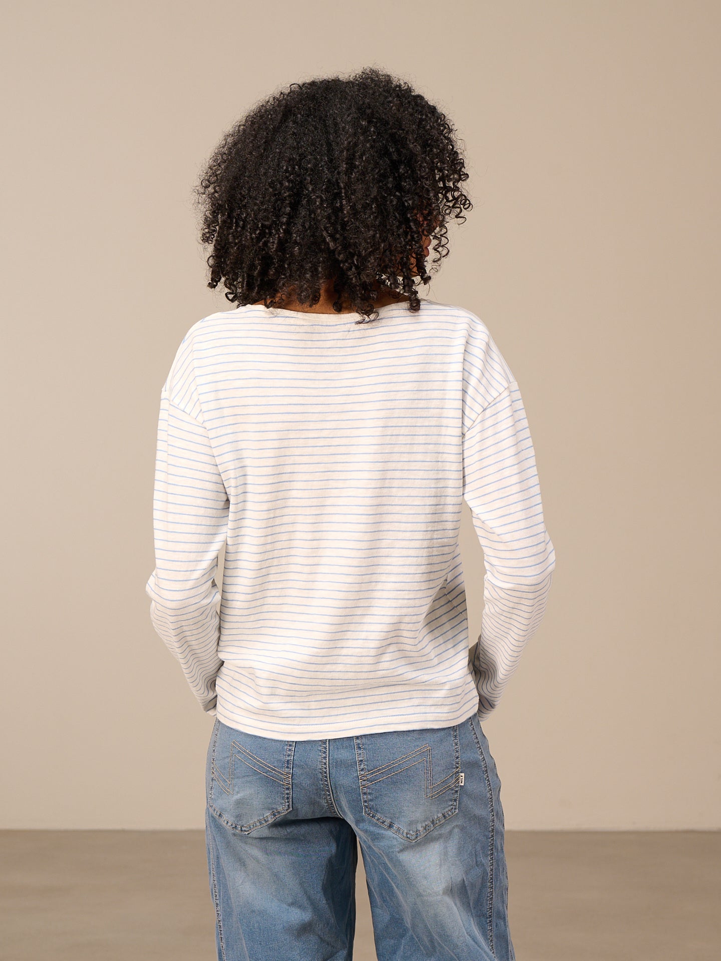 Long-sleeved shirt