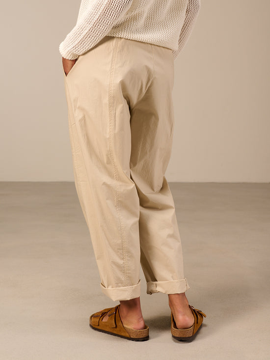 Pants with elastic waistband