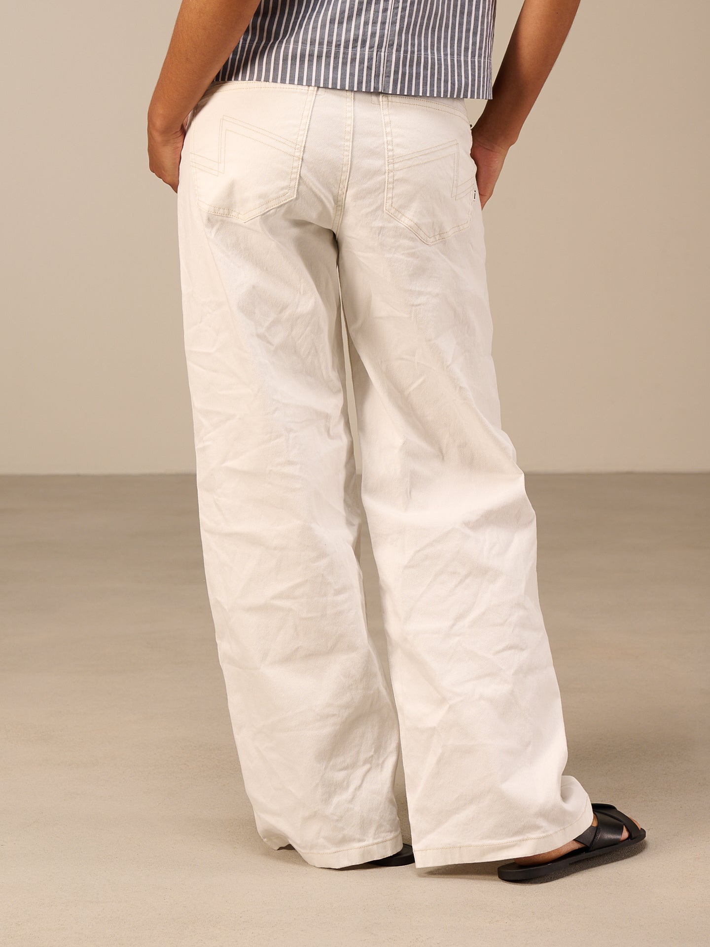 jean wide