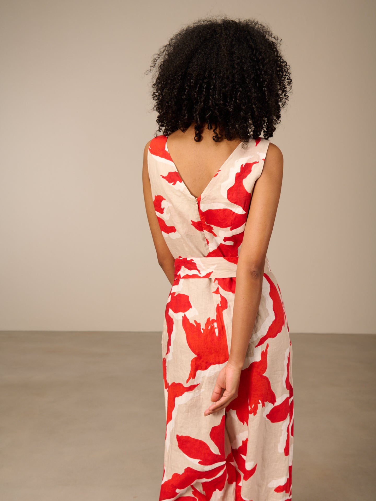 Tuta jumpsuit con cintura