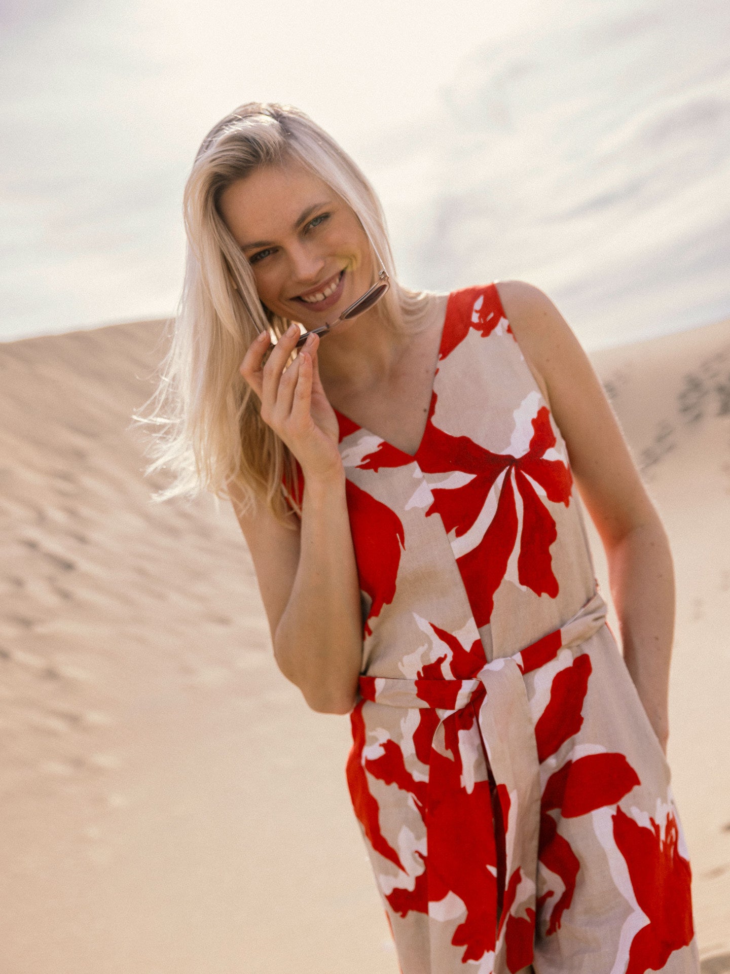 Tuta jumpsuit con cintura