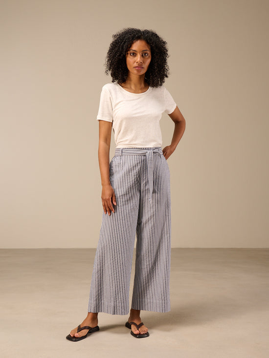 Pantaloni con cintura
