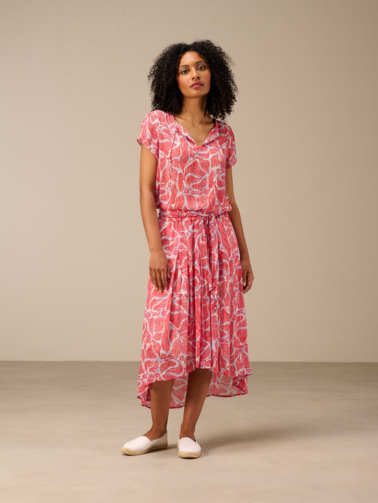 Short-sleeved blouse