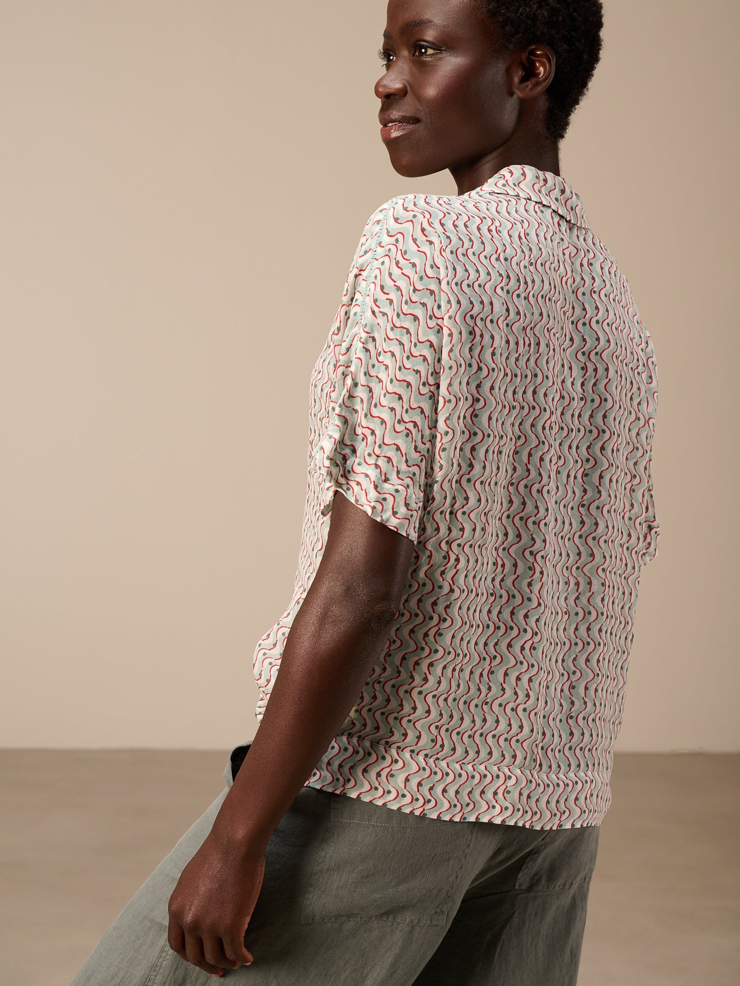 chemise à manches courtes