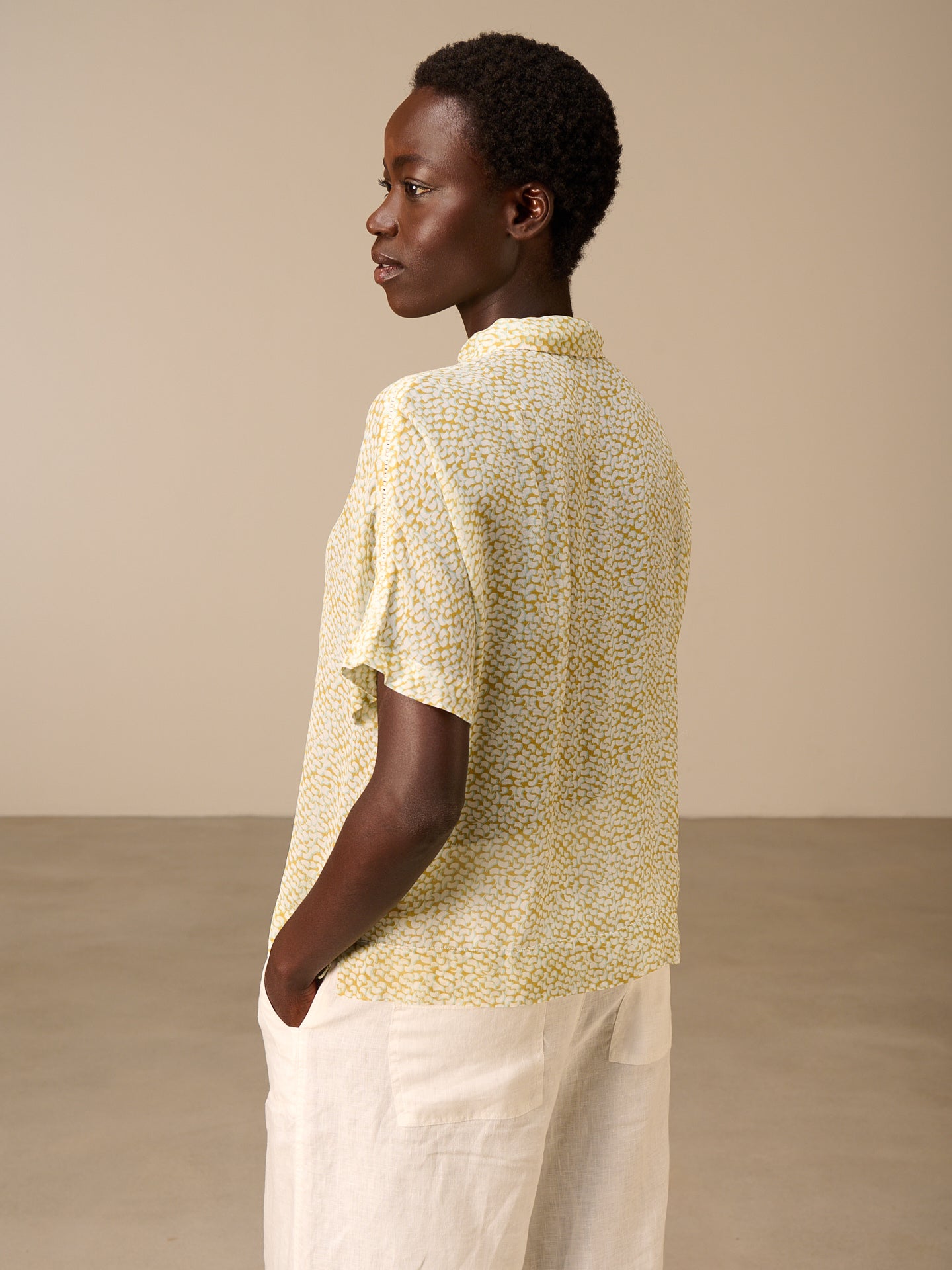 chemise à manches courtes