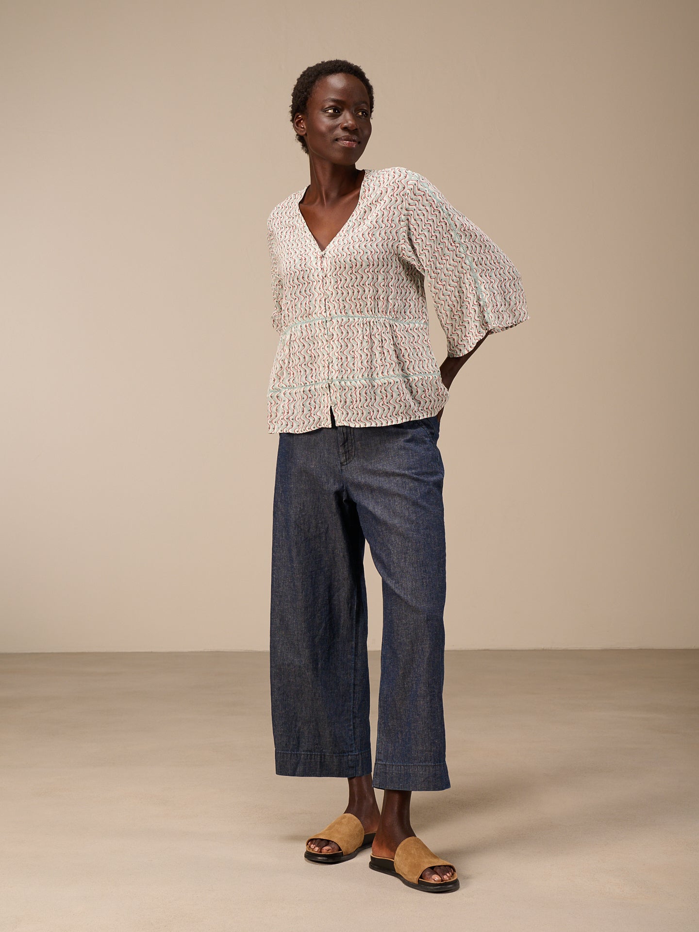 Blusa con pizzo