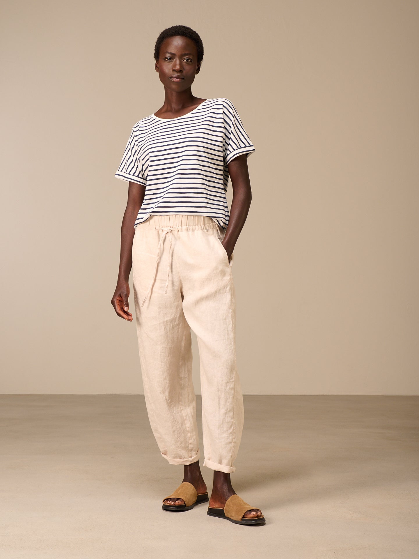 Pantaloni con cintura