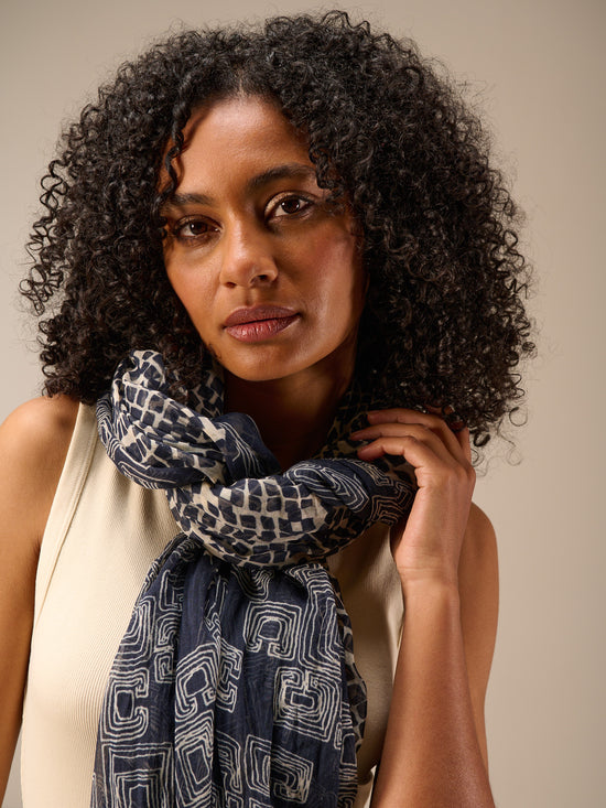 Printed scarf