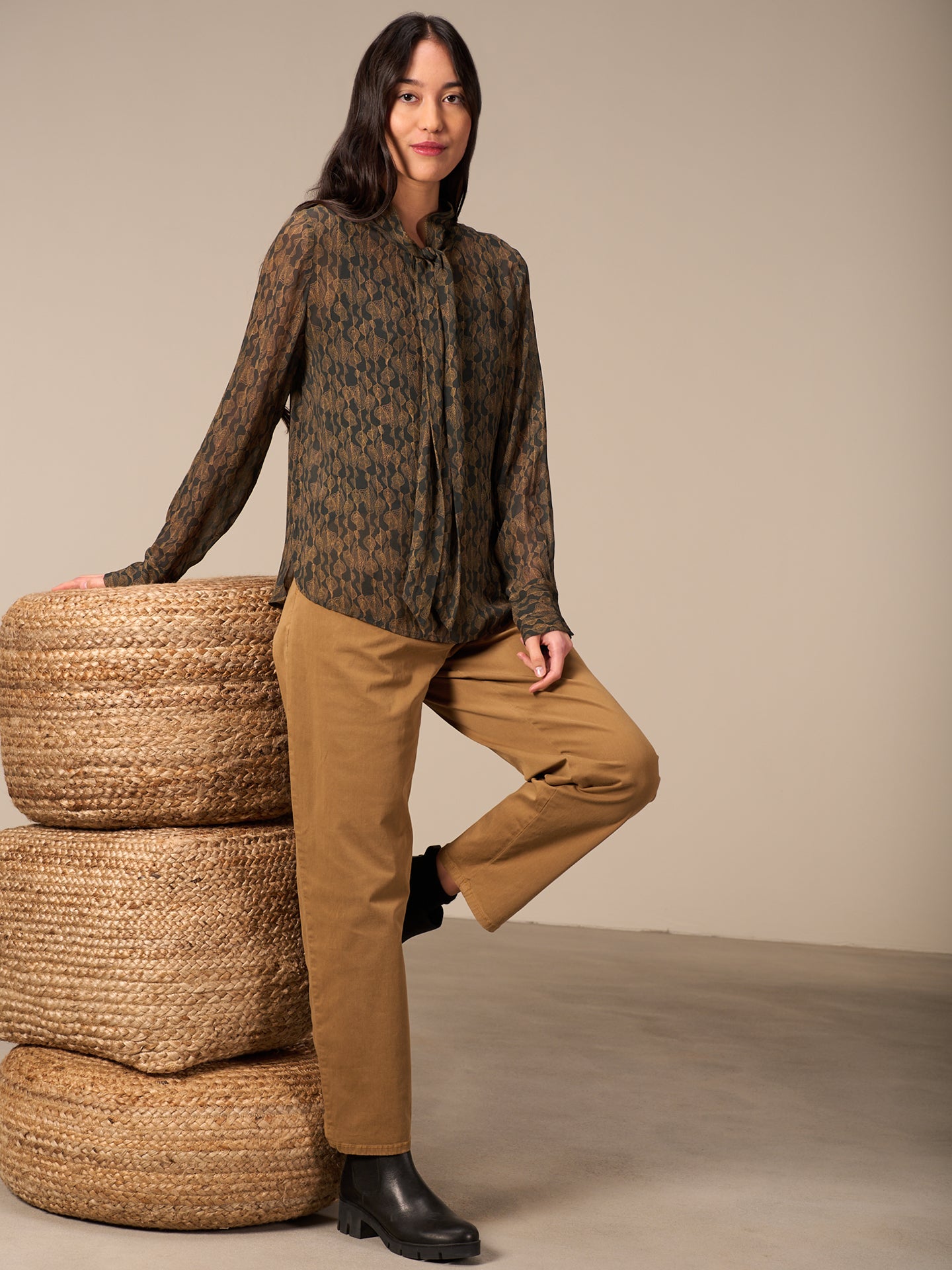 Scarf collar blouse
