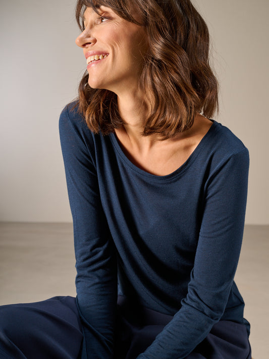 Round-neck shirt