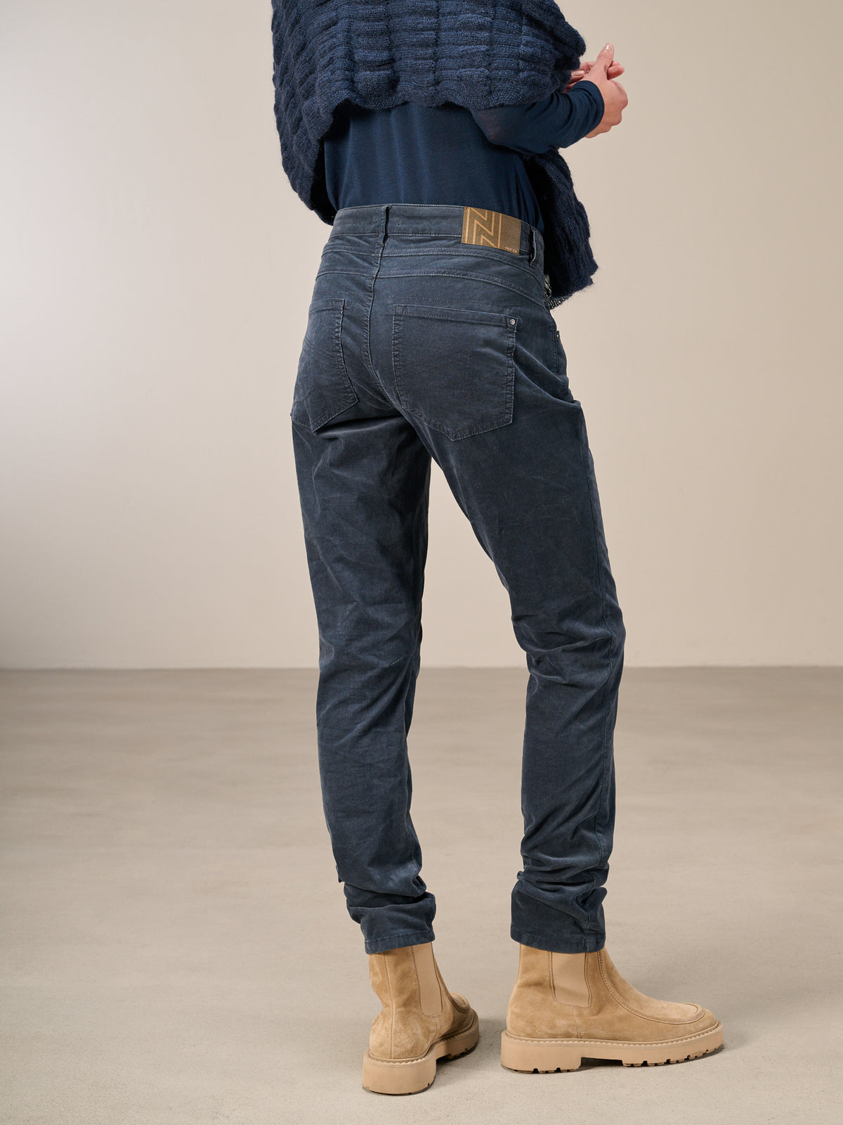 Tapered pants
