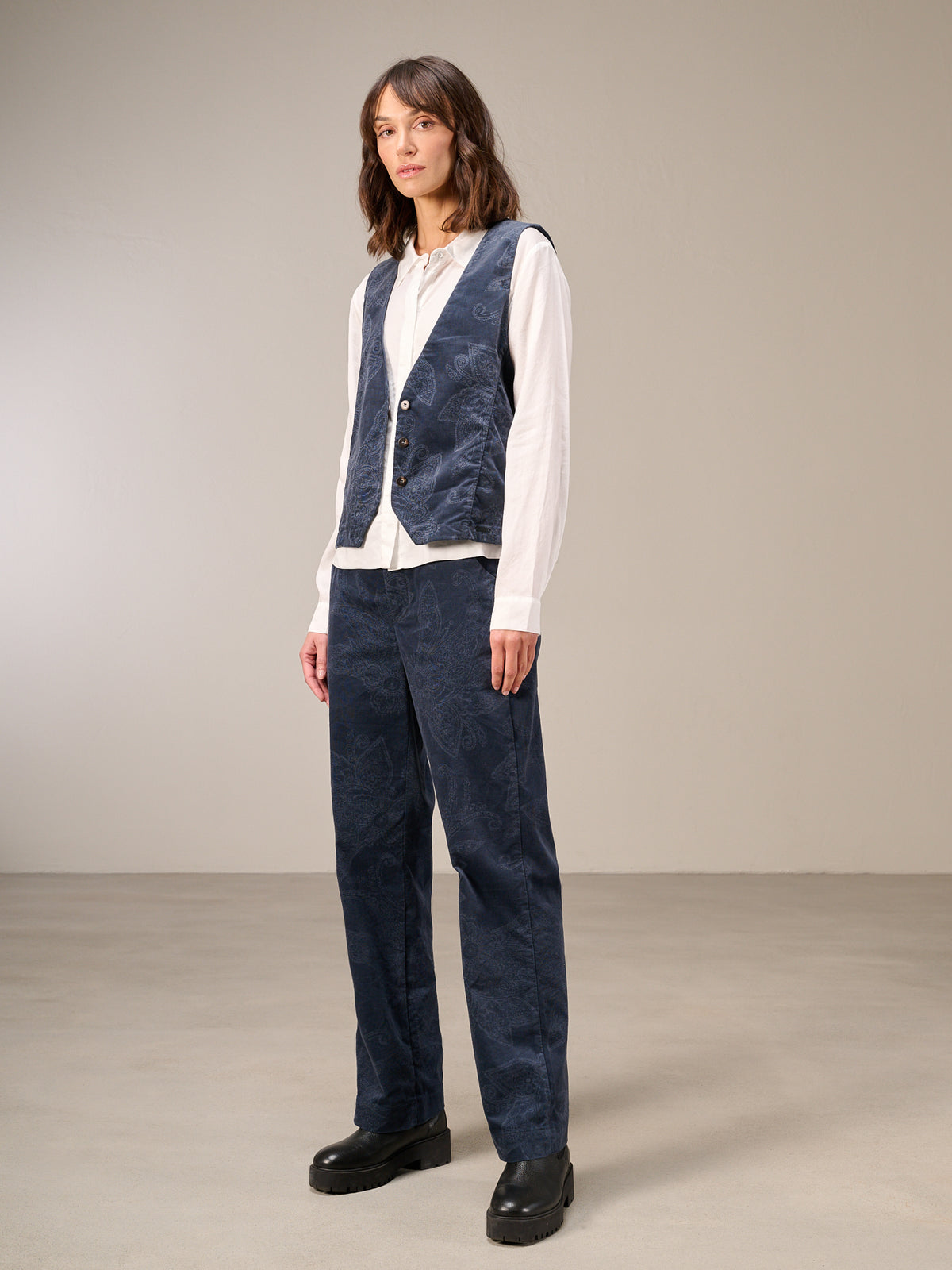 Gilet con chiusura con bottoni