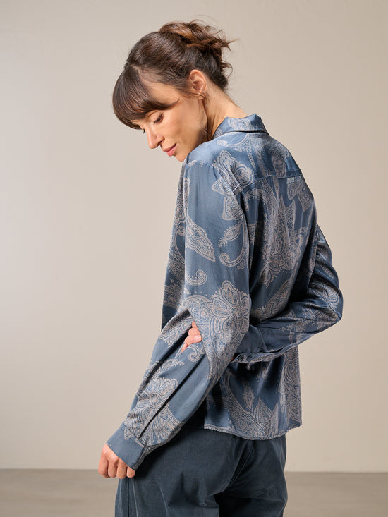 blouse à manches longues
