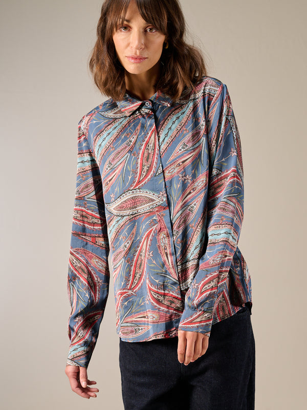 Blusa a maniche lunghe