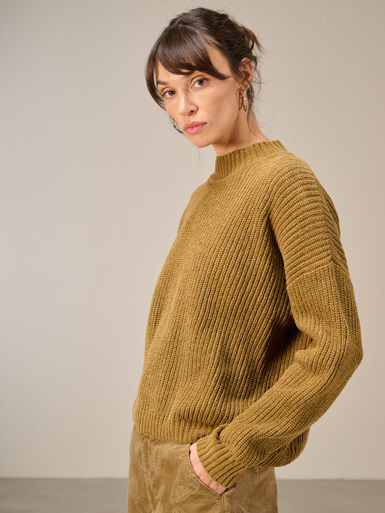 Maglione con collo alto