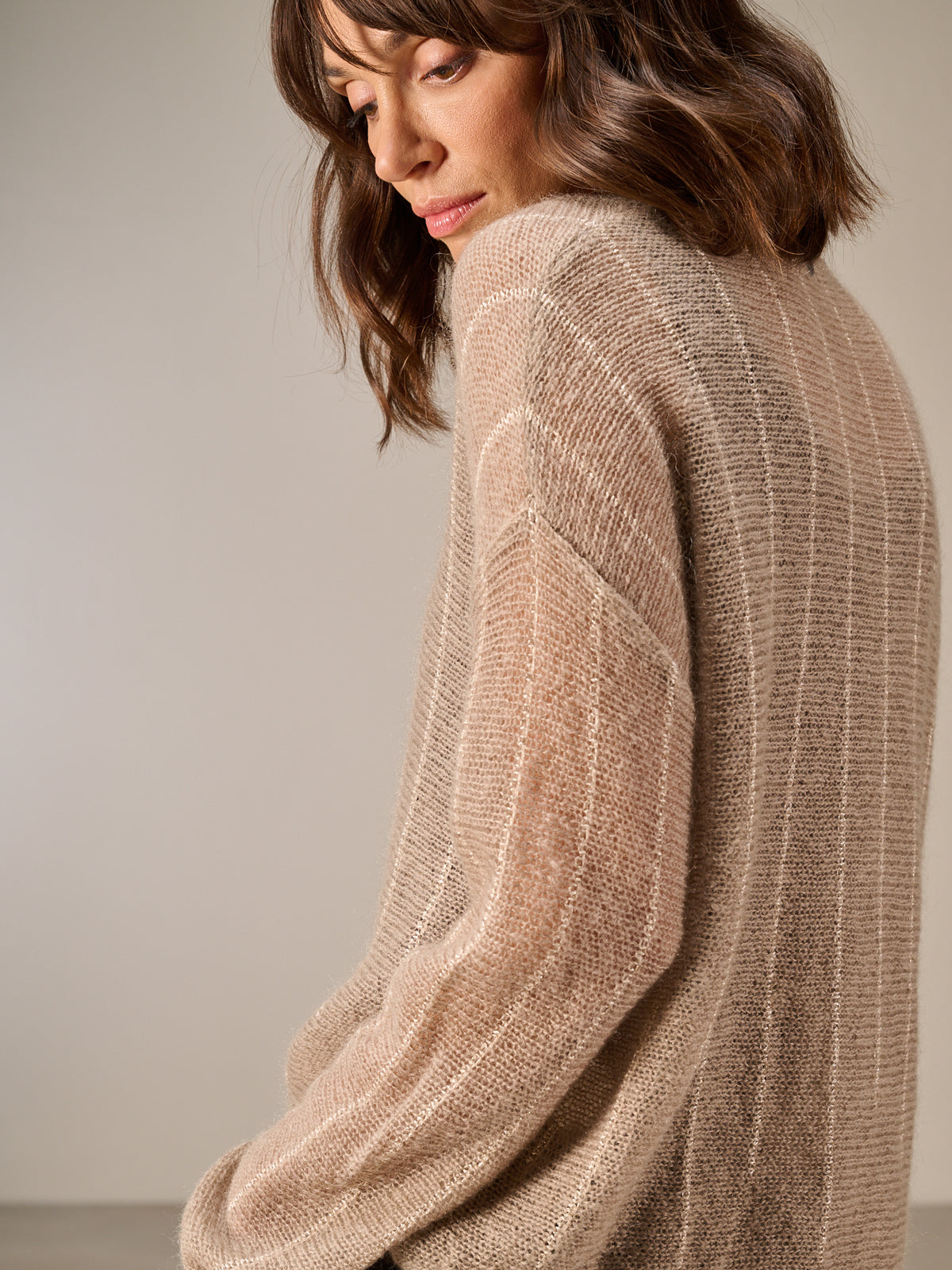 Knitted sweater with wool